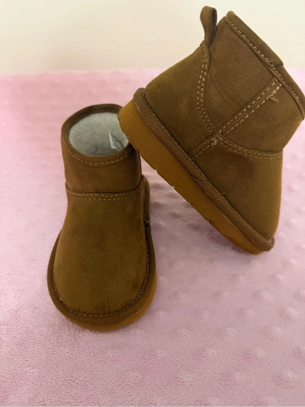 GAP Toddlers Tan Suede Slip-On Boots